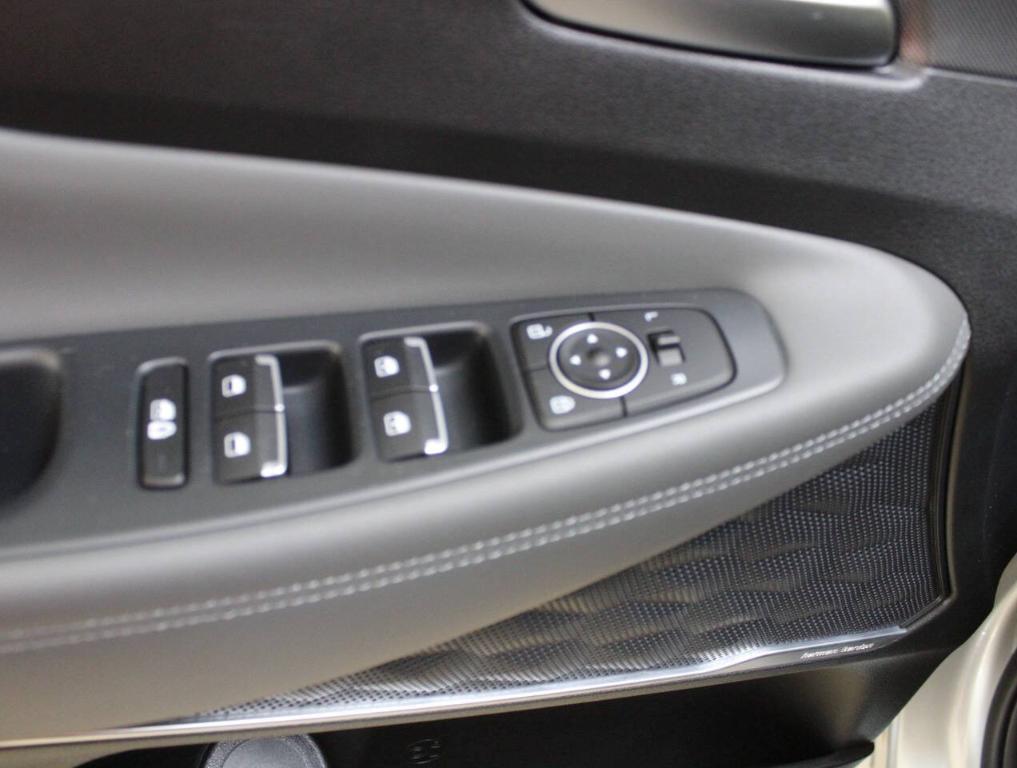 used 2022 Hyundai Santa Fe car, priced at $29,800