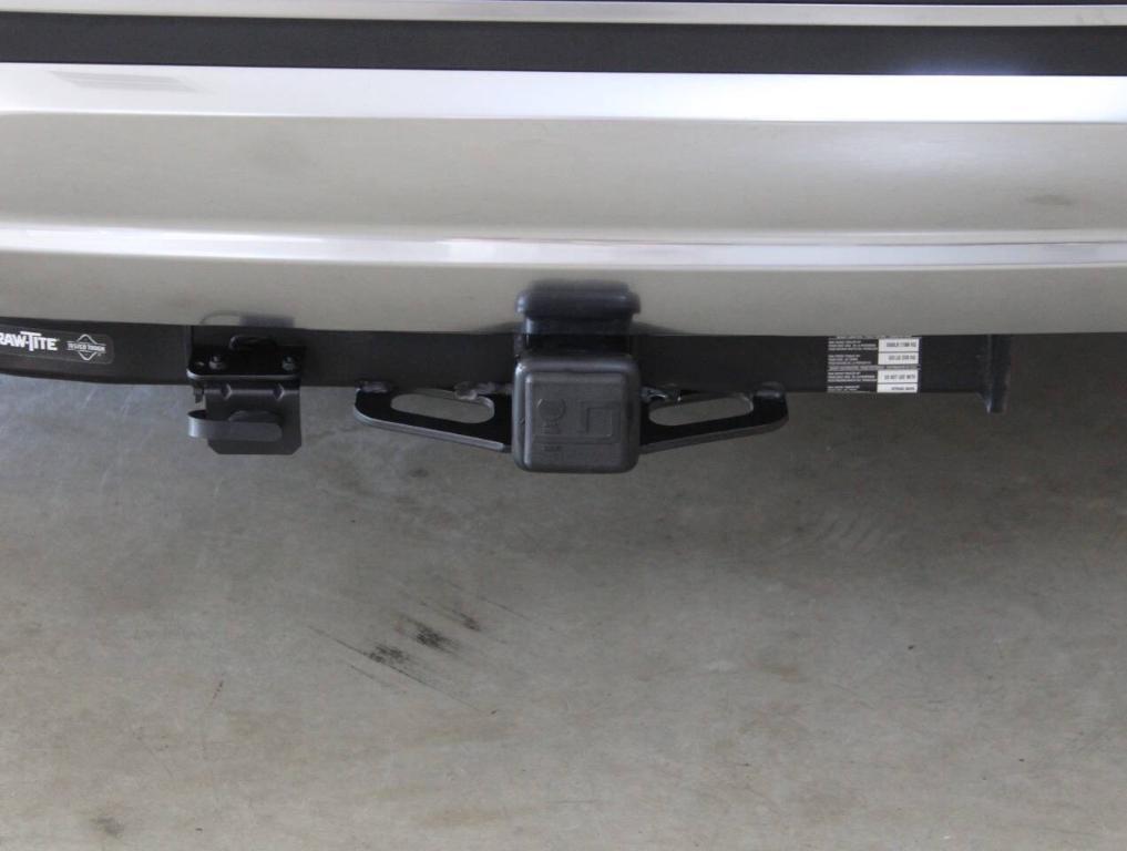 used 2022 Hyundai Santa Fe car, priced at $32,900