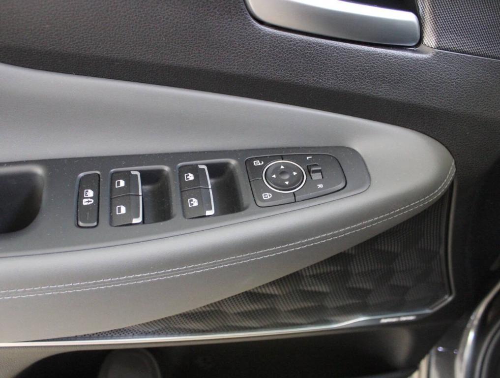 used 2022 Hyundai Santa Fe car, priced at $32,900