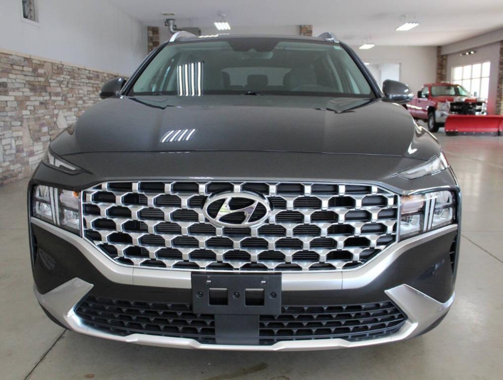 used 2022 Hyundai Santa Fe car, priced at $32,900