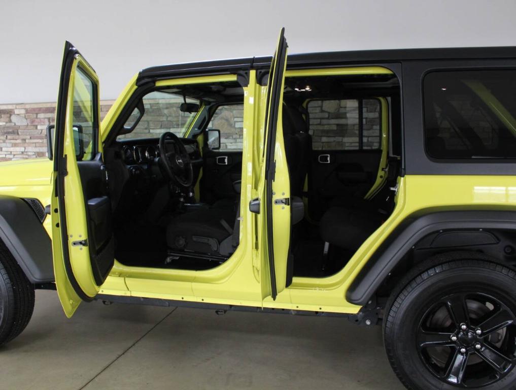 used 2022 Jeep Wrangler Unlimited car, priced at $36,900