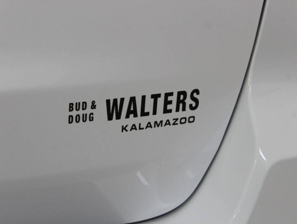 used 2019 Jeep Grand Cherokee car, priced at $22,900