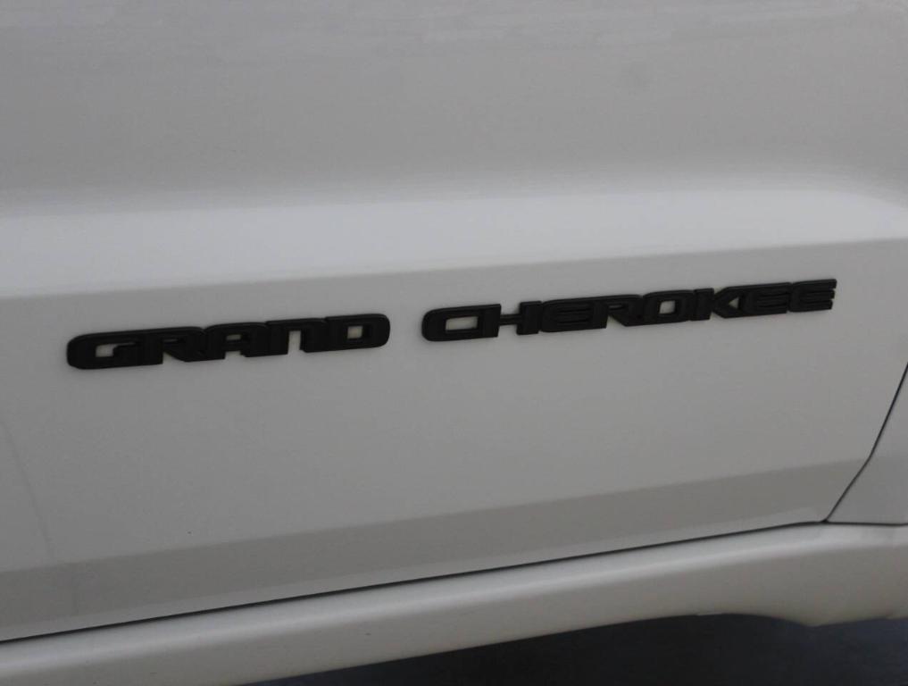 used 2019 Jeep Grand Cherokee car, priced at $22,900