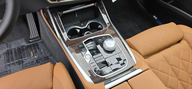 new 2027 BMW X7 car, priced at $97,030