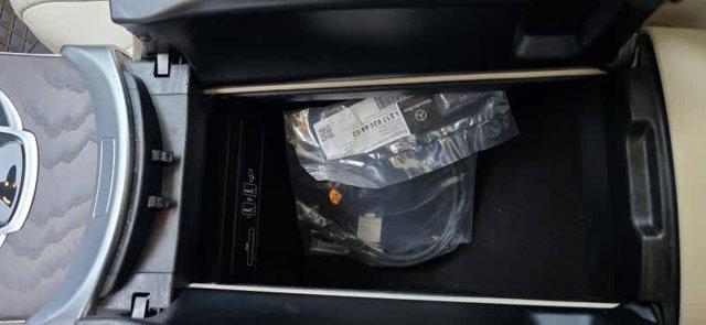 used 2019 Mercedes-Benz GLC 300 car, priced at $23,990