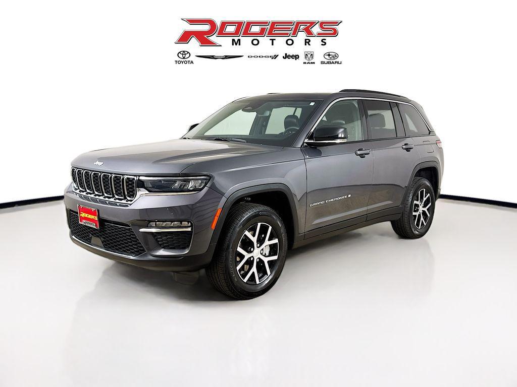 used 2024 Jeep Grand Cherokee car, priced at $32,999