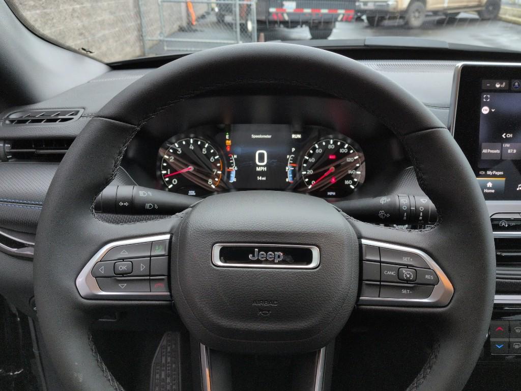 new 2026 Jeep Compass car, priced at $33,999