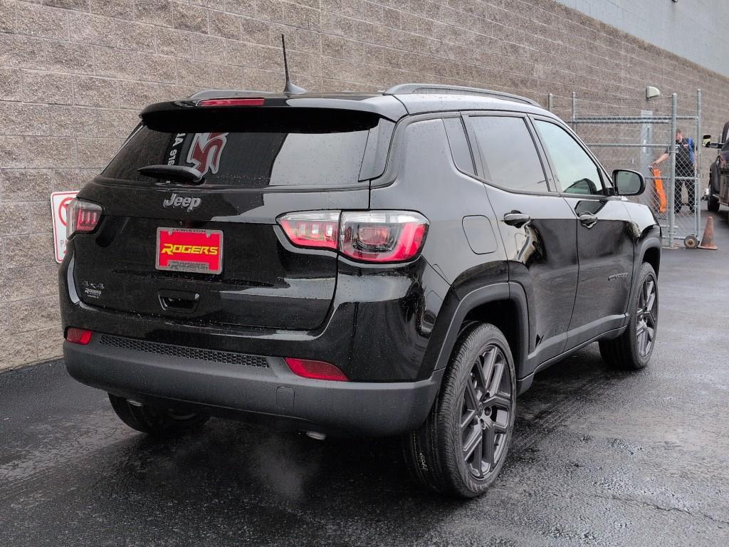 new 2026 Jeep Compass car, priced at $33,999