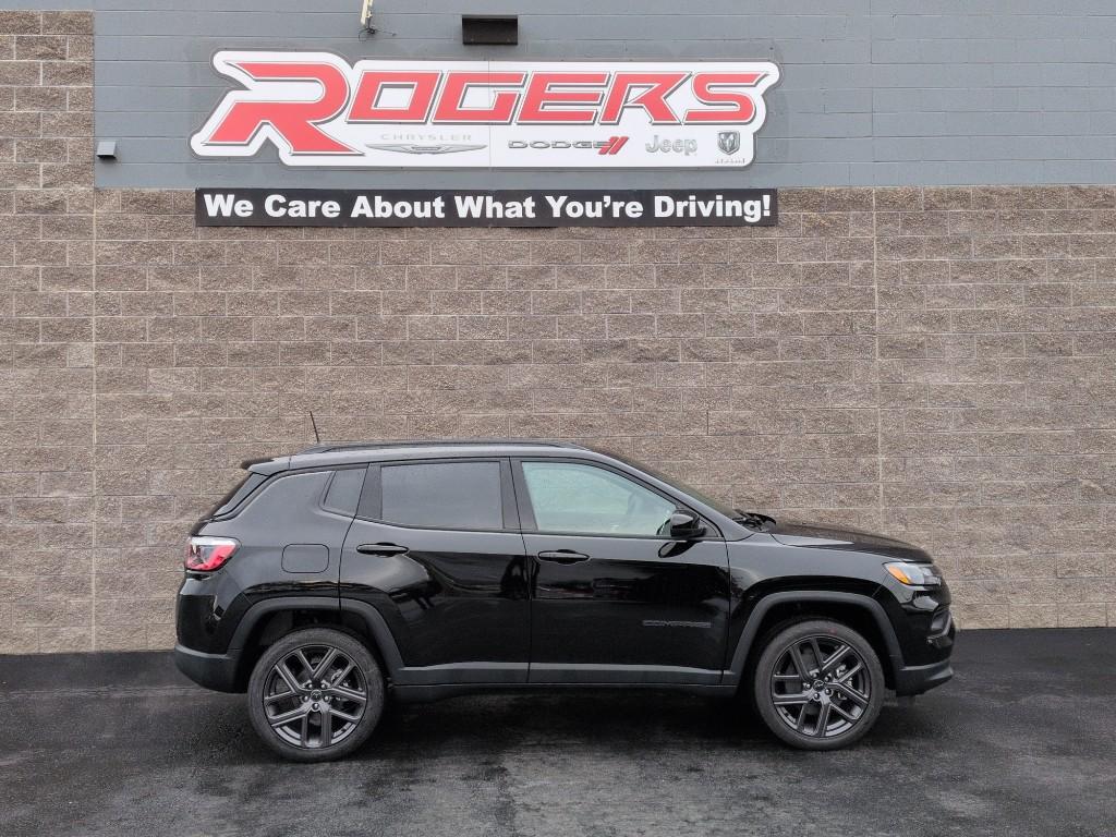 new 2026 Jeep Compass car, priced at $33,999