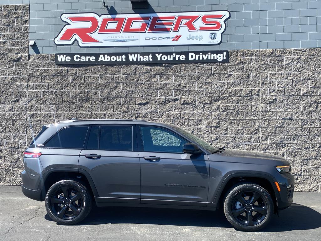 new 2025 Jeep Grand Cherokee car, priced at $52,859