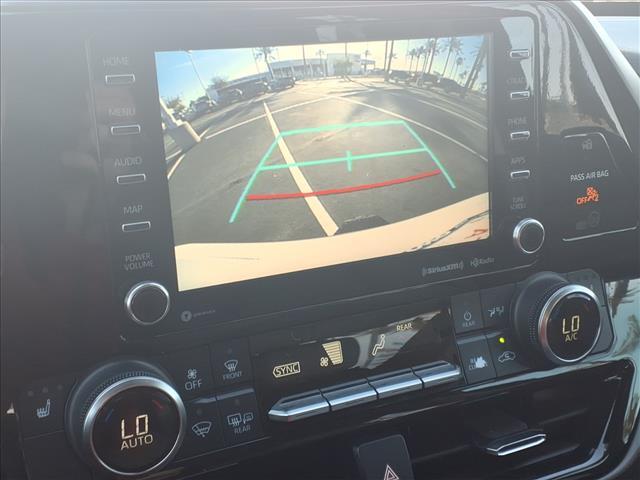 used 2022 Toyota Highlander car, priced at $37,744