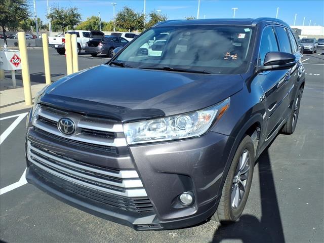 used 2018 Toyota Highlander car
