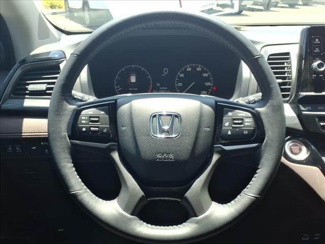 used 2025 Honda Odyssey car, priced at $45,768
