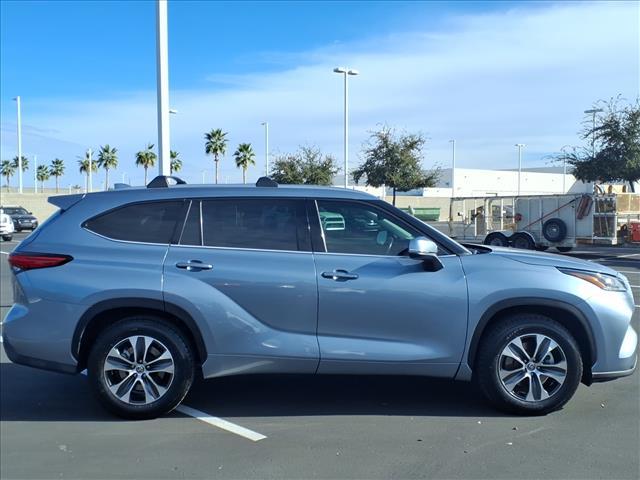 used 2021 Toyota Highlander car, priced at $26,977