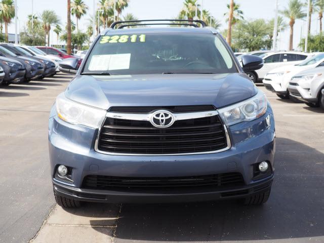 used 2016 Toyota Highlander car, priced at $33,918