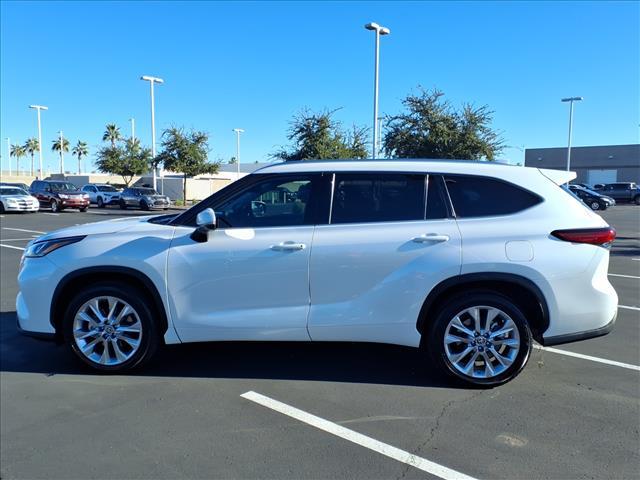 used 2023 Toyota Highlander Hybrid car, priced at $36,845