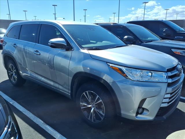 used 2018 Toyota Highlander car, priced at $25,788