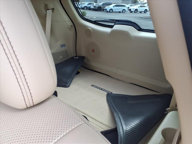 used 2016 Toyota Highlander car, priced at $25,874