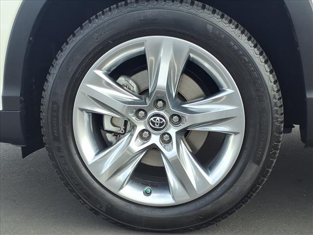 used 2016 Toyota Highlander car, priced at $25,874