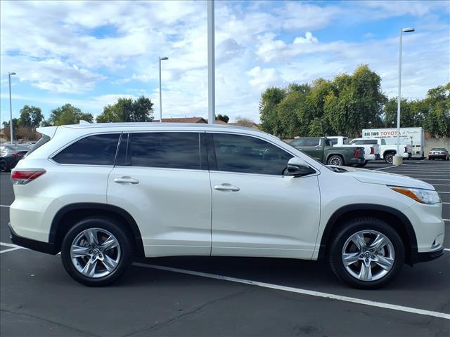 used 2016 Toyota Highlander car, priced at $25,874