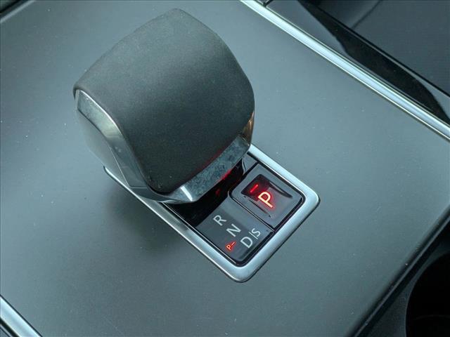 used 2025 Land Rover Range Rover Velar car, priced at $45,921