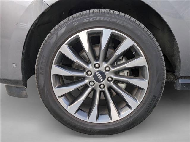 used 2021 Lincoln Navigator car, priced at $44,663