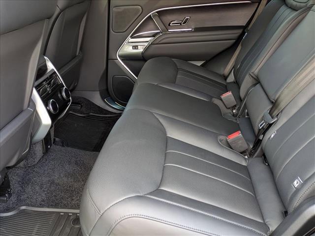 new 2025 Land Rover Range Rover car, priced at $150,155