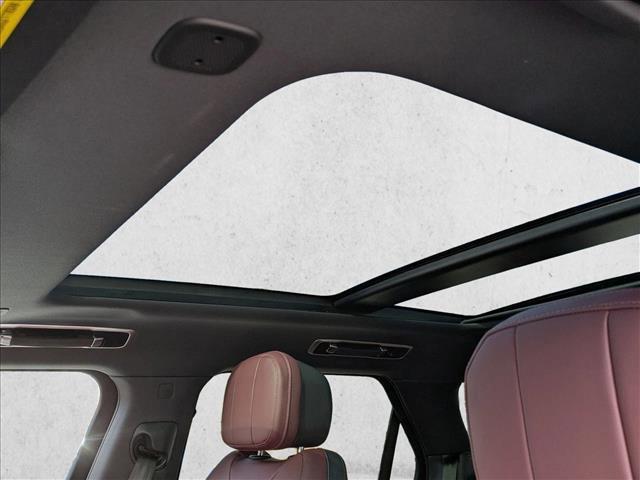 used 2025 Land Rover Range Rover Sport car, priced at $101,945