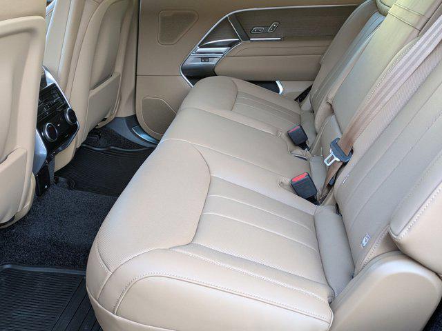 new 2026 Land Rover Range Rover car, priced at $157,515