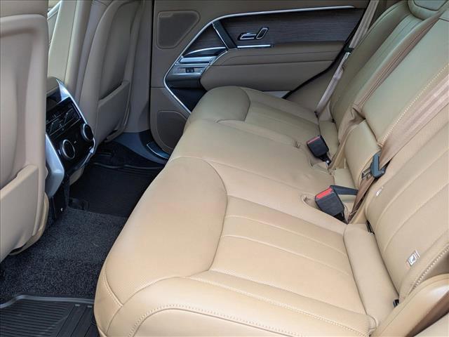new 2026 Land Rover Range Rover car, priced at $141,370