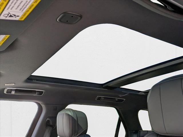 new 2025 Land Rover Range Rover Sport car, priced at $86,885