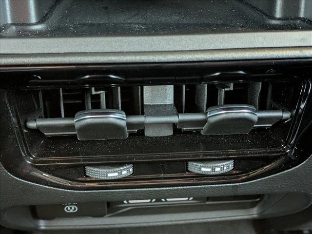 used 2025 Jeep Grand Cherokee car, priced at $41,444