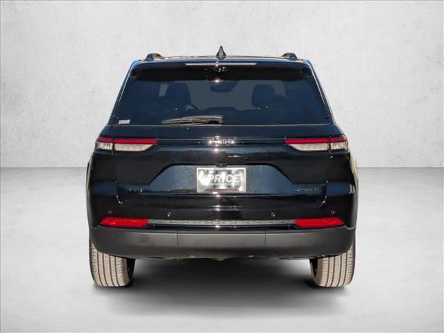 used 2025 Jeep Grand Cherokee car, priced at $41,444