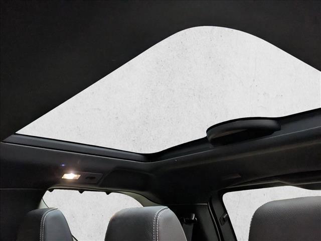 used 2025 Land Rover Discovery car, priced at $72,312