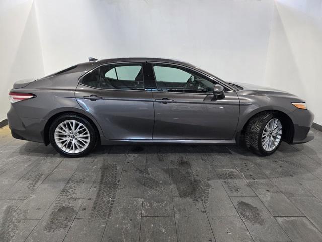 used 2019 Toyota Camry Hybrid car, priced at $20,183