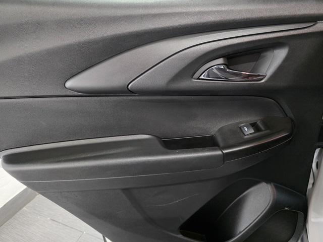 used 2025 Chevrolet TrailBlazer car, priced at $23,668