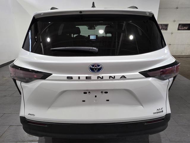 used 2023 Toyota Sienna car, priced at $49,612
