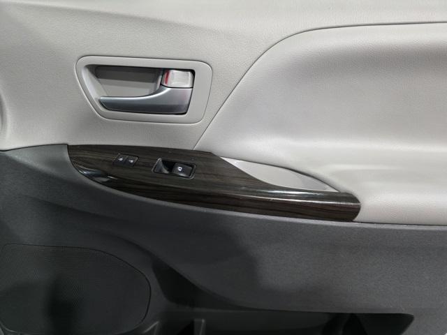 used 2017 Toyota Sienna car, priced at $23,288
