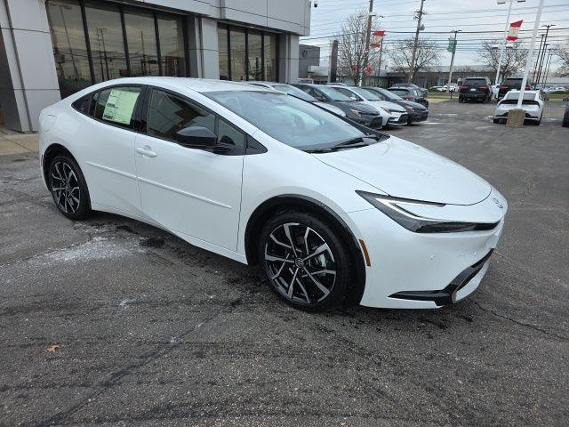 new 2026 Toyota Prius Plug-In Hybrid car, priced at $39,608