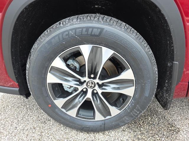 new 2026 Toyota Highlander car, priced at $48,632