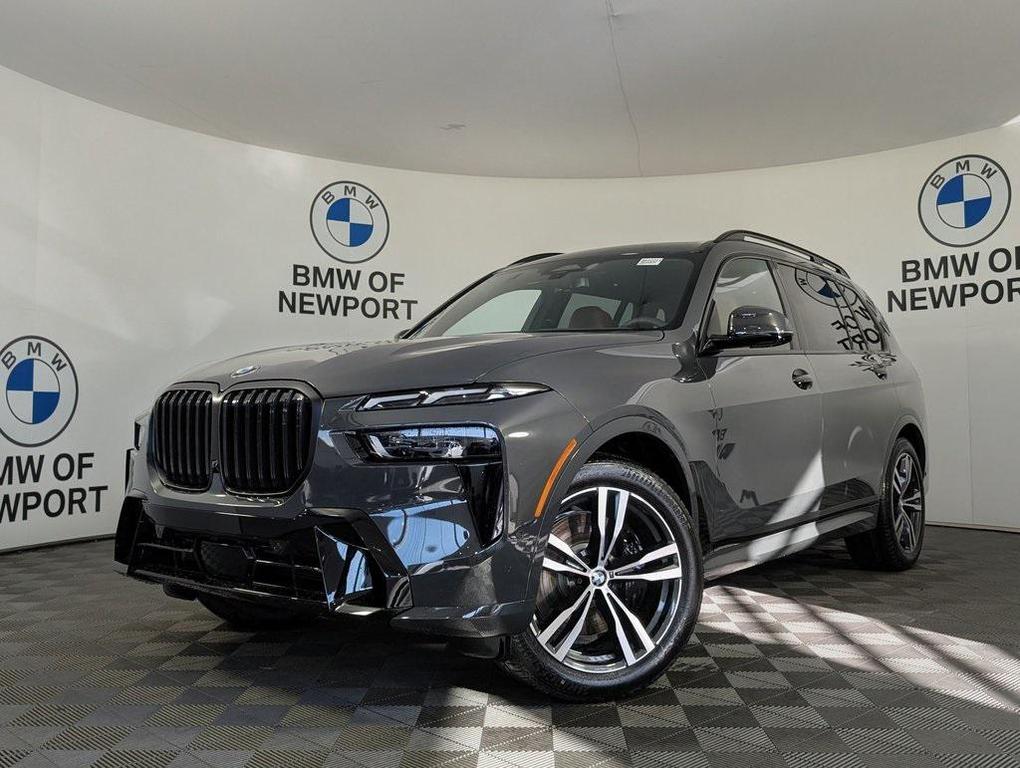 new 2026 BMW X7 car, priced at $100,580
