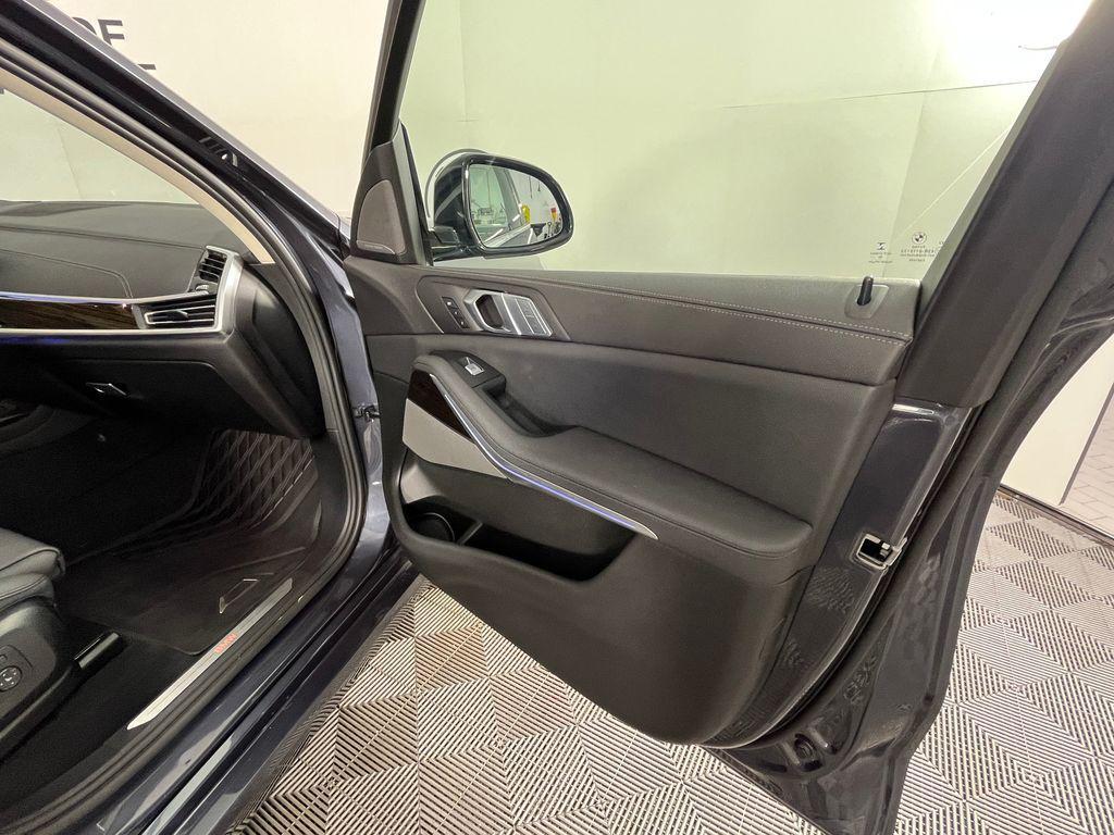 used 2021 BMW X7 car, priced at $39,395