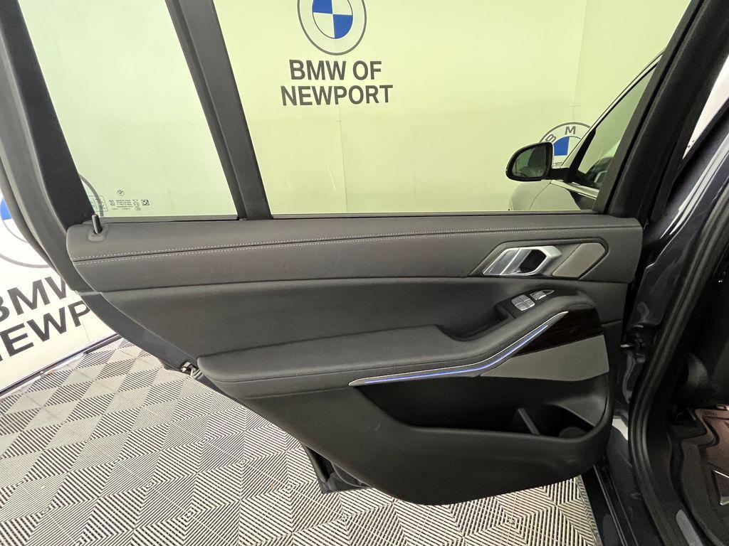 used 2021 BMW X7 car, priced at $39,395