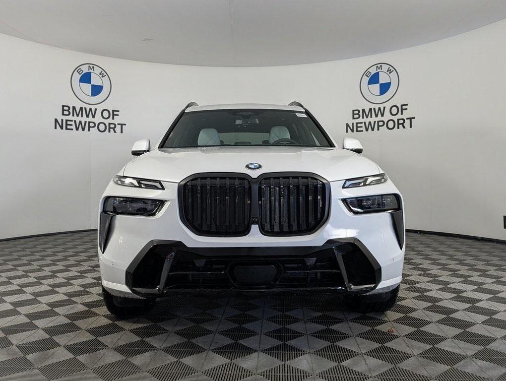 new 2026 BMW X7 car, priced at $101,805
