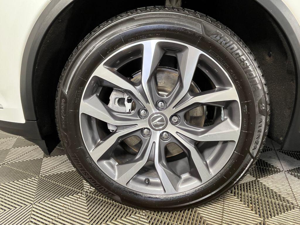 used 2022 Acura MDX car, priced at $35,995