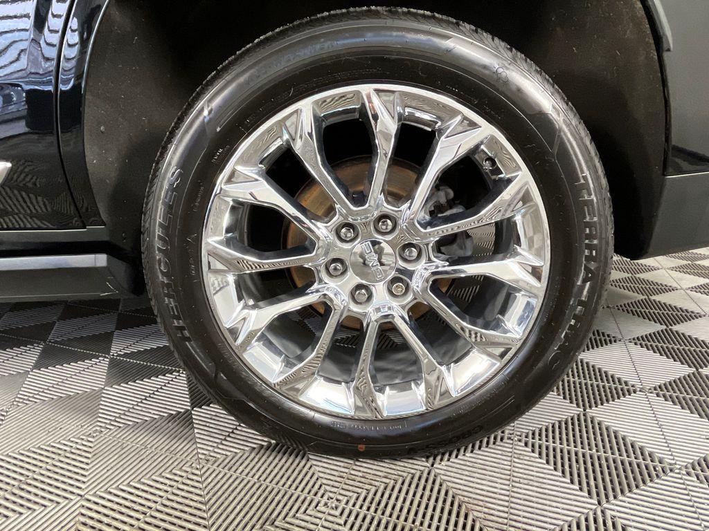 used 2022 GMC Yukon car, priced at $50,995