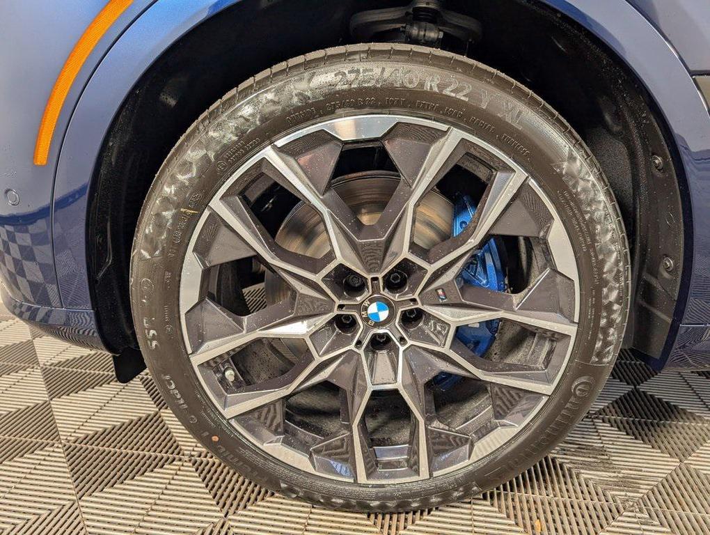 new 2026 BMW X7 car, priced at $101,130