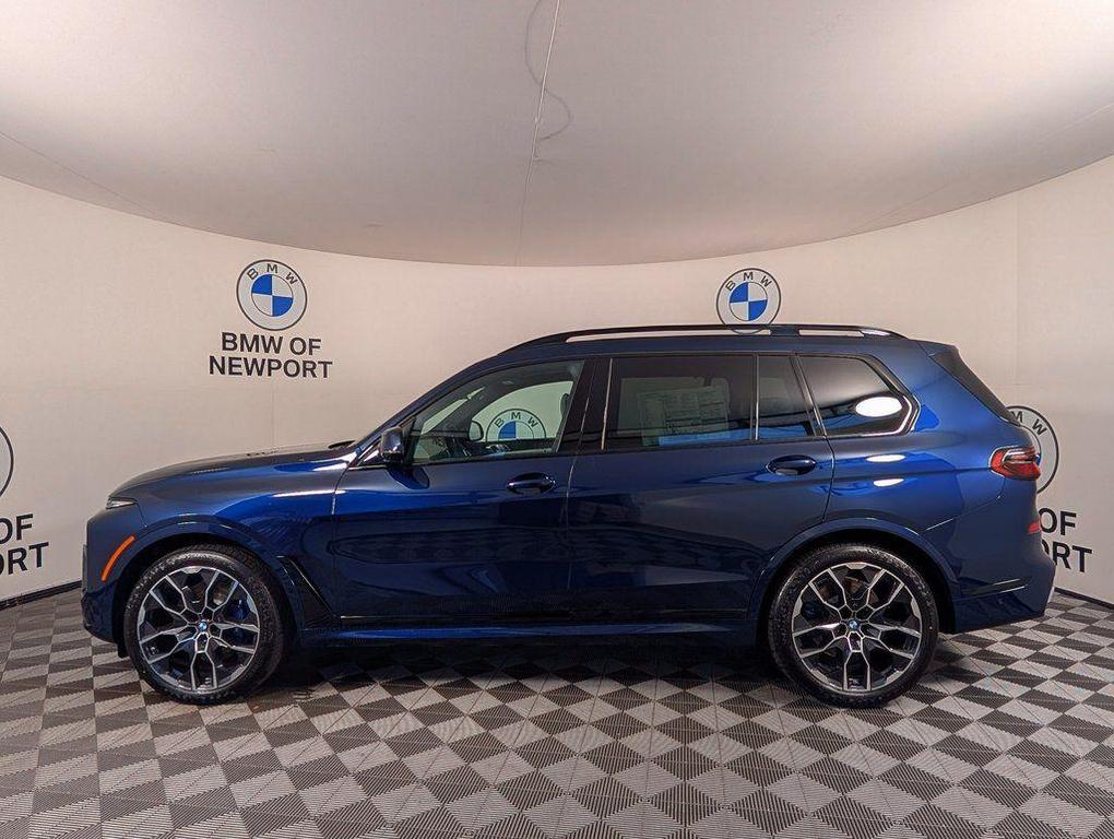 new 2026 BMW X7 car, priced at $101,130