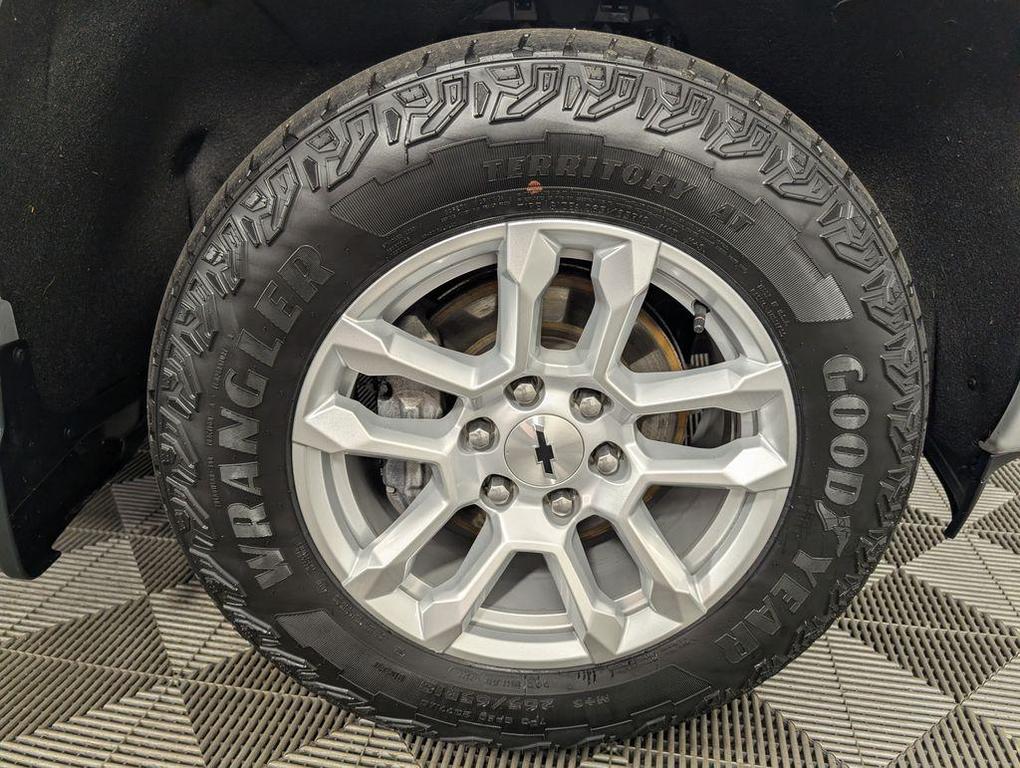 used 2022 Chevrolet Silverado 1500 car, priced at $40,115