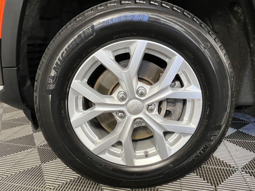 used 2023 Jeep Grand Cherokee L car, priced at $34,595